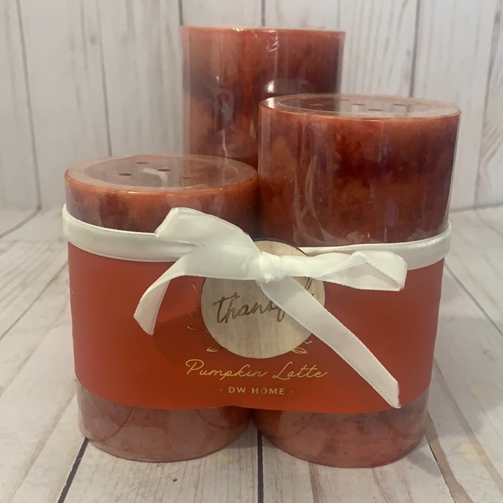 DW Home Candles (Pumpkin Latte)